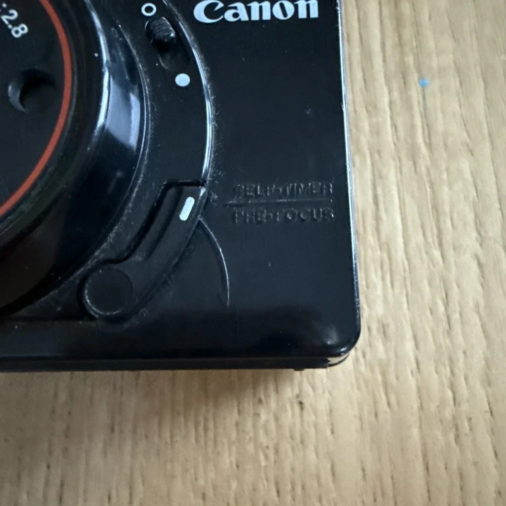 Canon Sure Shot 38mm 2.8 Film Camera Autoboy 35mm & Case- For Parts Only